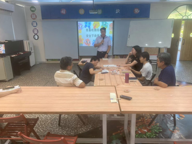 LINE_ALBUM_1141001社群 友善校園研習_251112_2.jpg